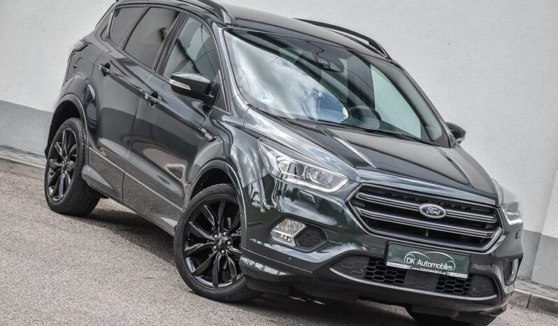 Ford Kuga  | Fwd (Przód) | Manualna | 150 Km | Zielony