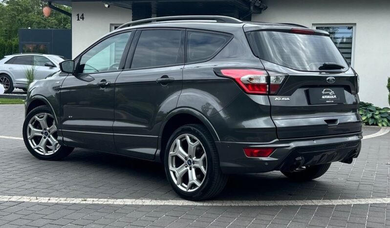 FORD   Kuga     180 KM    Automatyczna    4×4 (stały)    Szary full