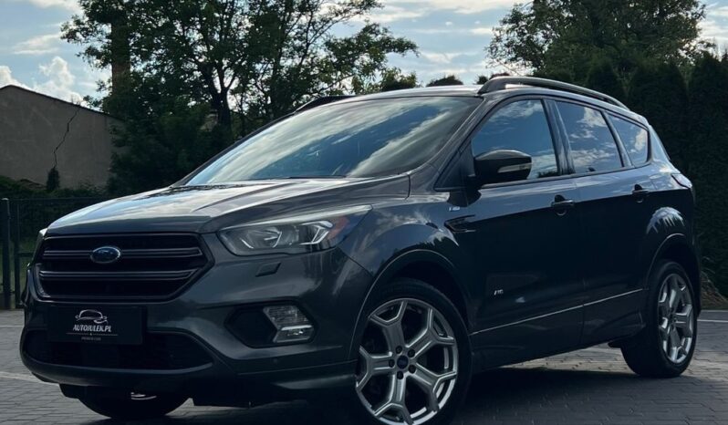 FORD   Kuga     180 KM    Automatyczna    4×4 (stały)    Szary full