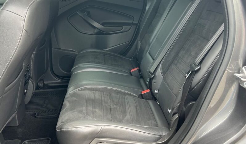 FORD   Kuga     180 KM    Automatyczna    4×4 (stały)    Szary full