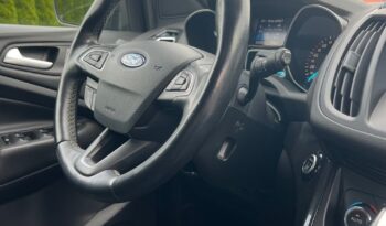 FORD   Kuga     180 KM    Automatyczna    4×4 (stały)    Szary full
