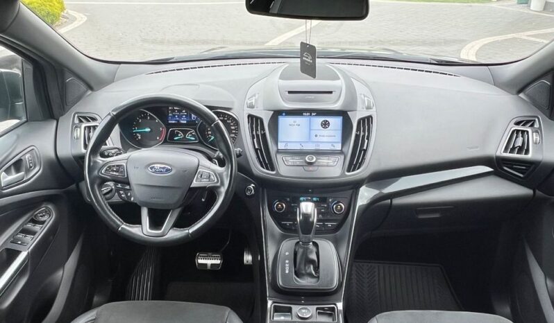 FORD   Kuga     180 KM    Automatyczna    4×4 (stały)    Szary full