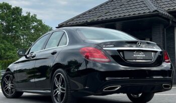 MERCEDES-BENZ   Klasa C    184 KM    Automatyczna    RWD (tył)    Czarny full