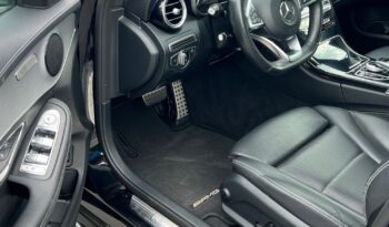 MERCEDES-BENZ   Klasa C    184 KM    Automatyczna    RWD (tył)    Czarny full