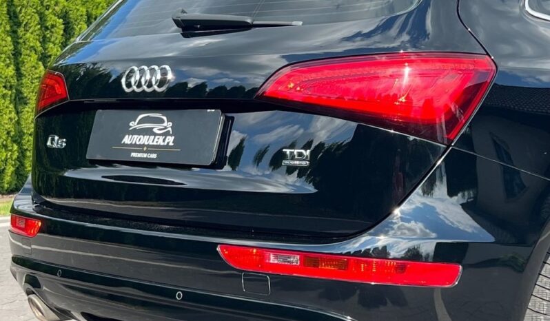 AUDI   Q5     177 KM    Automatyczna    4×4 (stały)    Czarny full