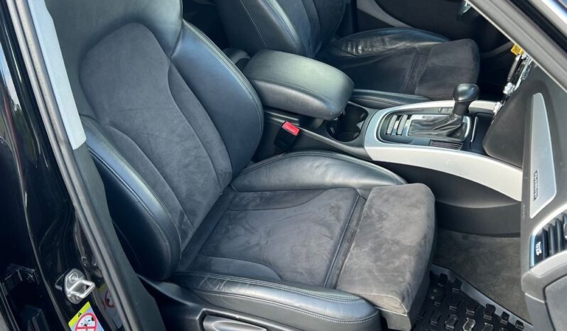 AUDI   Q5     177 KM    Automatyczna    4×4 (stały)    Czarny full