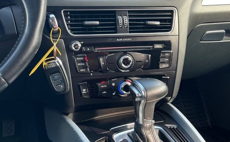 AUDI   Q5     177 KM    Automatyczna    4×4 (stały)    Czarny full