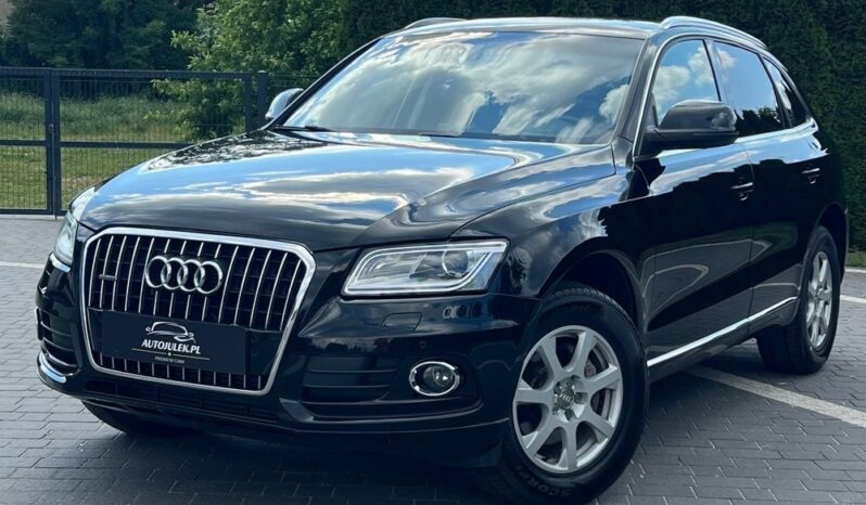 AUDI   Q5     177 KM    Automatyczna    4×4 (stały)    Czarny full