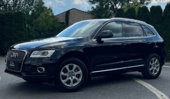 AUDI   Q5     177 KM    Automatyczna    4×4 (stały)    Czarny full