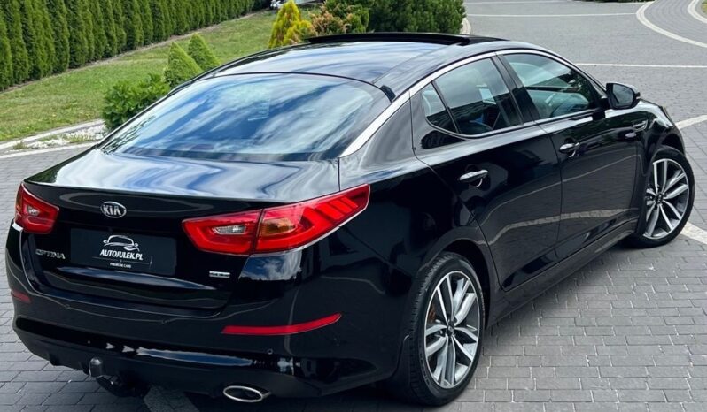 KIA   Optima     136 KM    Manualna    FWD (przód)    Czarny full