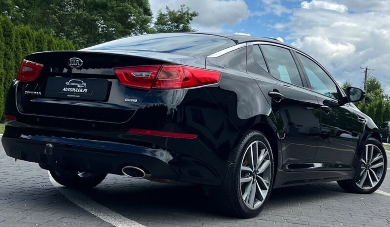 KIA   Optima     136 KM    Manualna    FWD (przód)    Czarny full