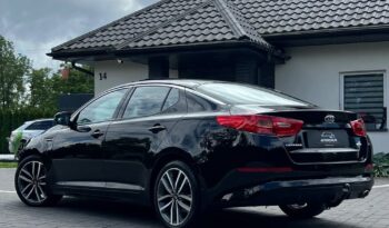 KIA   Optima     136 KM    Manualna    FWD (przód)    Czarny full