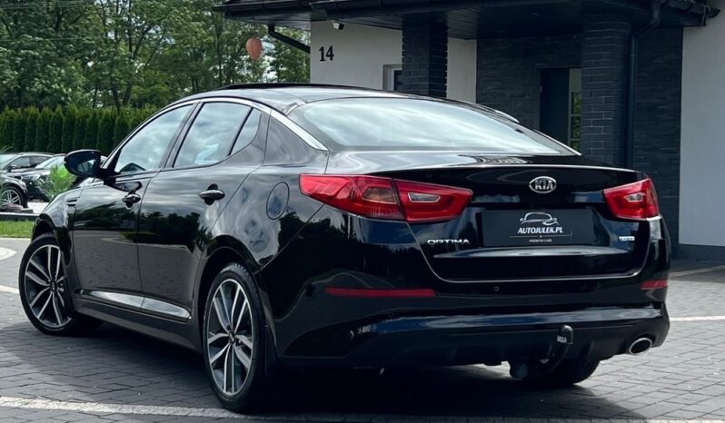 KIA   Optima     136 KM    Manualna    FWD (przód)    Czarny full