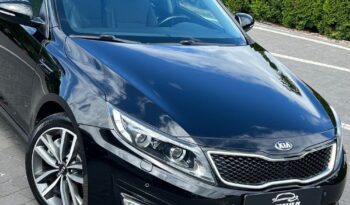 KIA   Optima     136 KM    Manualna    FWD (przód)    Czarny full