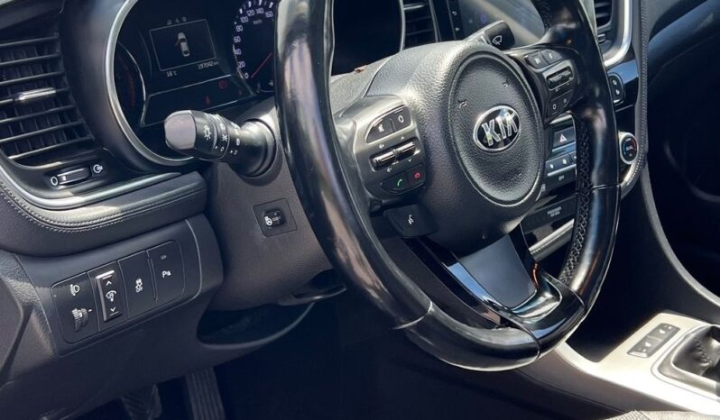 KIA   Optima     136 KM    Manualna    FWD (przód)    Czarny full