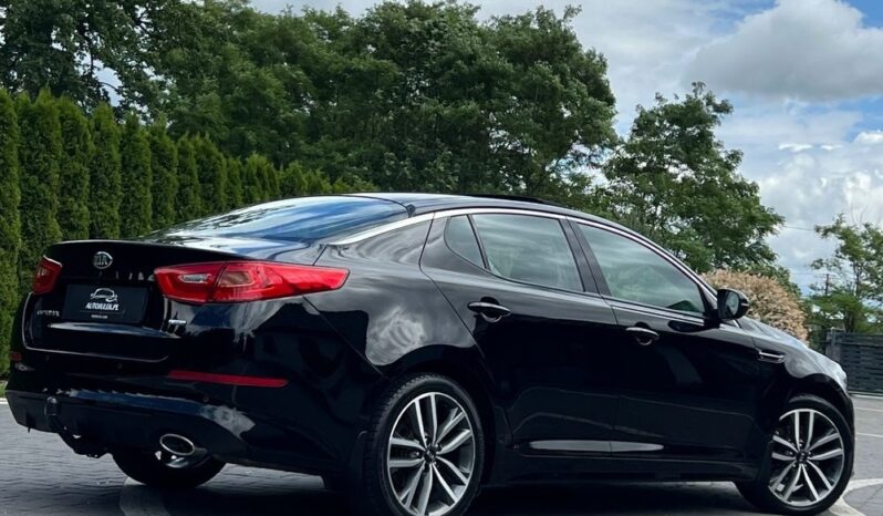 KIA   Optima     136 KM    Manualna    FWD (przód)    Czarny full