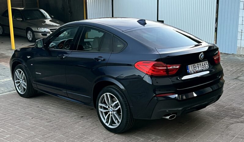 BMW X4  | 4×4 (doł. automatycznie) | Automatyczna | 190 KM | Granatowy full