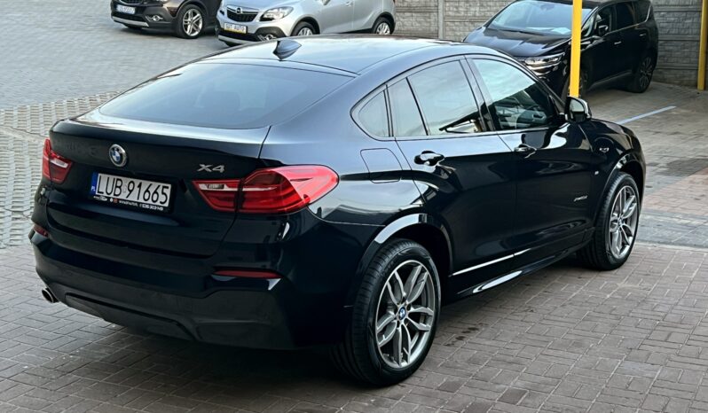 BMW X4  | 4×4 (doł. automatycznie) | Automatyczna | 190 KM | Granatowy full