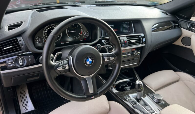 BMW X4  | 4×4 (doł. automatycznie) | Automatyczna | 190 KM | Granatowy full
