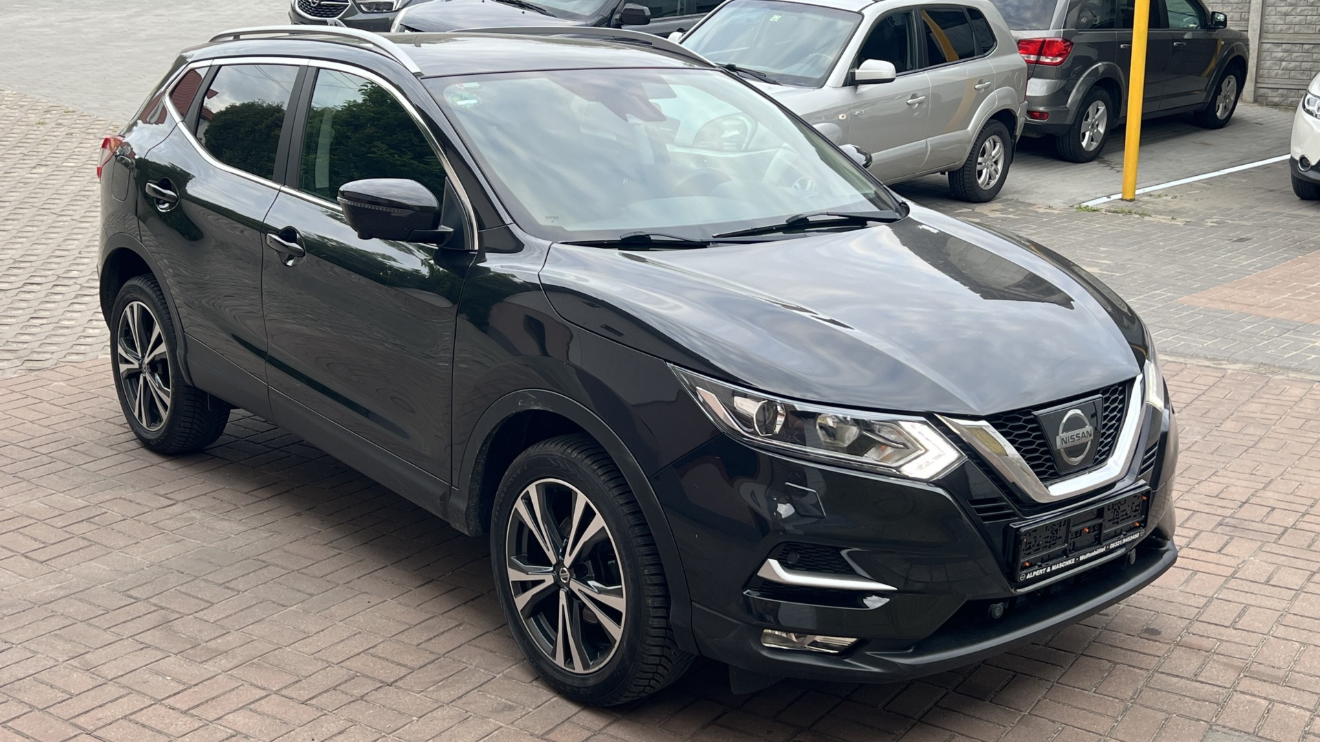 Nissan Qashqai  | Fwd (Przód) | Manualna | 162 Km | Czarny