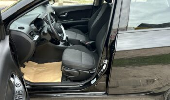 KIA Picanto  | FWD (przód) | Manualna | 69 KM | Czarny full