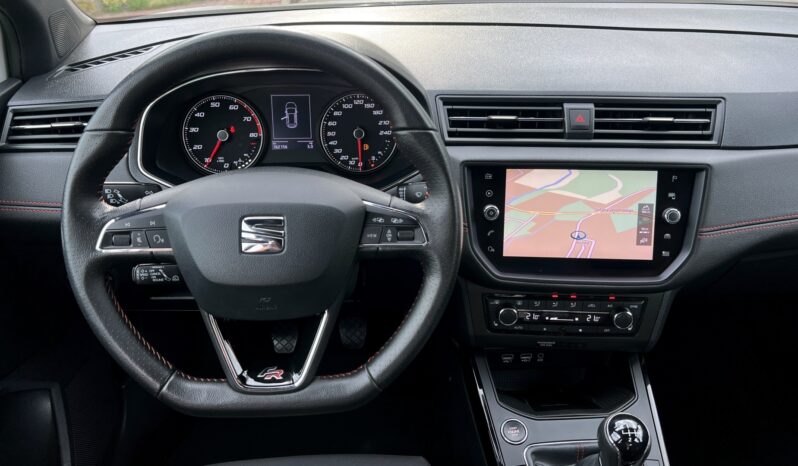SEAT Arona  | FWD (przód) | Manualna | 115 KM | Biały full
