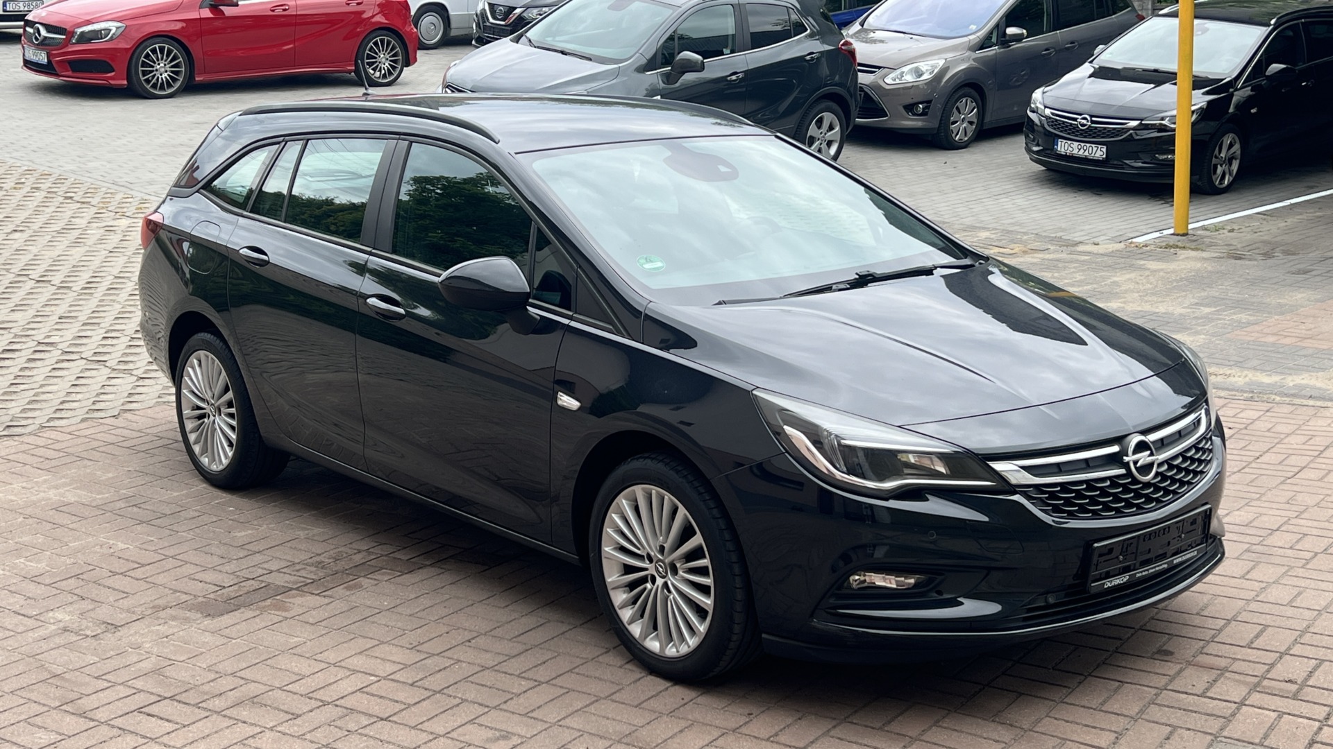 Opel Astra | Fwd (Przód) | Manualna | 125 Km | Czarny