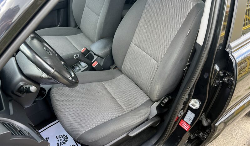 KIA Sportage  | FWD (przód) | Manualna | 140 KM | Czarny full