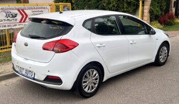 KIA Ceed  | FWD (przód) | Manualna | 100 KM | Biały full