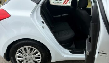 KIA Ceed  | FWD (przód) | Manualna | 100 KM | Biały full
