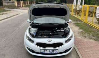 KIA Ceed  | FWD (przód) | Manualna | 100 KM | Biały full