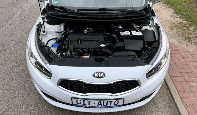KIA Ceed  | FWD (przód) | Manualna | 100 KM | Biały full