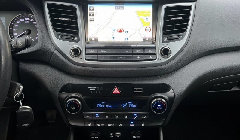 HYUNDAI Tucson  | FWD (przód) | Manualna | 177 KM | Czarny full