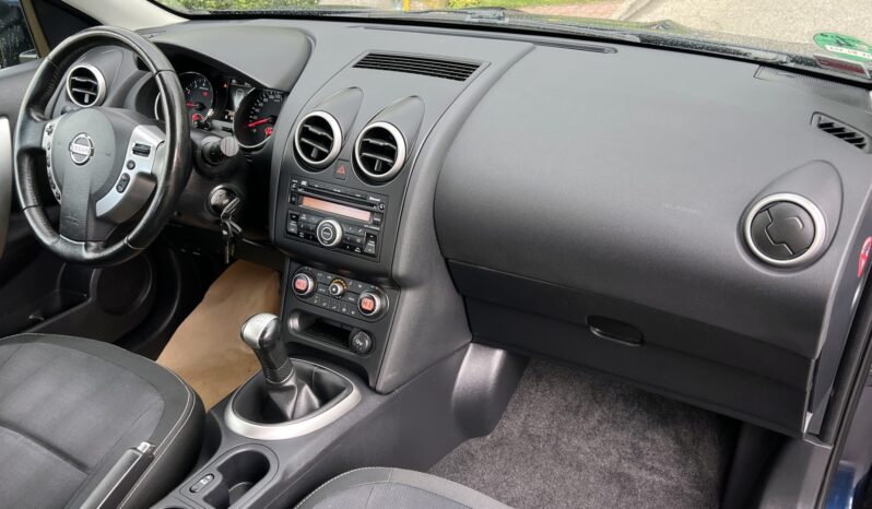 NISSAN Qashqai  | FWD (przód) | Manualna | 117 KM | Granatowy full