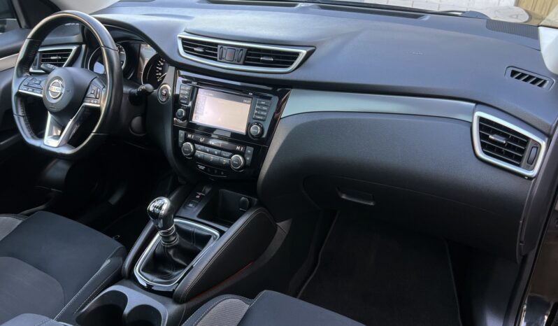 NISSAN Qashqai  | FWD (przód) | Manualna | 163 KM | Czarny full