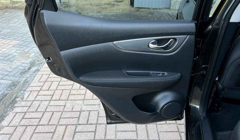NISSAN Qashqai  | FWD (przód) | Manualna | 163 KM | Czarny full