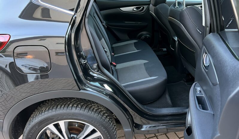 NISSAN Qashqai  | FWD (przód) | Manualna | 163 KM | Czarny full