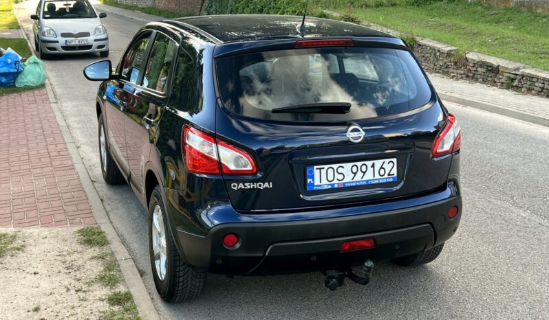 Nissan Qashqai | FWD (przód) | Manualna | 117 KM | Granatowy full
