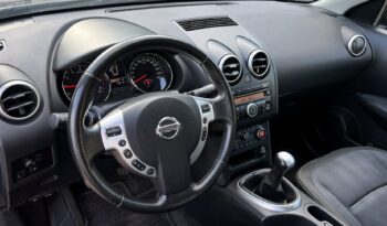 Nissan Qashqai | FWD (przód) | Manualna | 117 KM | Granatowy full