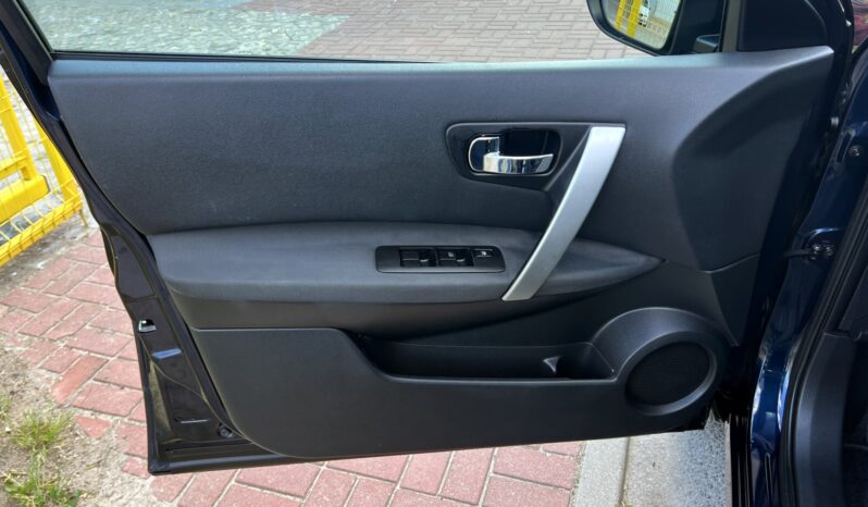 Nissan Qashqai | FWD (przód) | Manualna | 117 KM | Granatowy full
