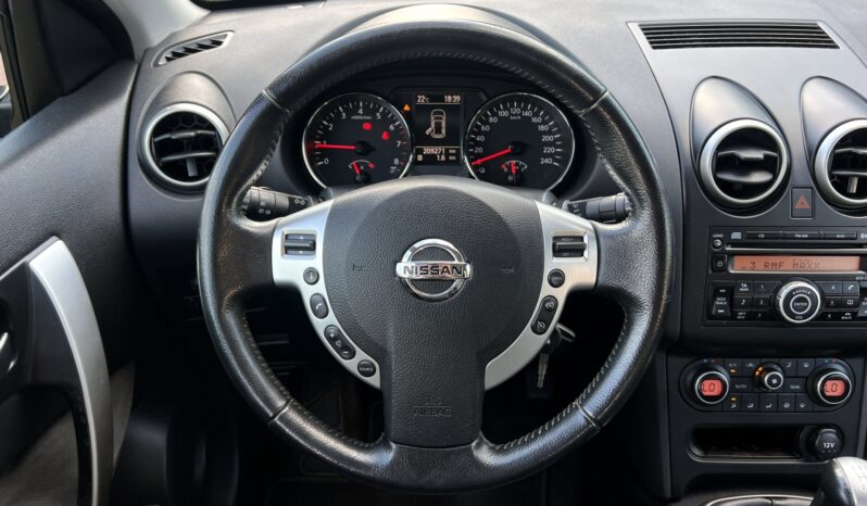 Nissan Qashqai | FWD (przód) | Manualna | 117 KM | Granatowy full