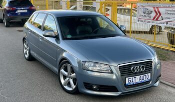 AUDI A3  | FWD (przód) | Manualna | 140 KM | niebieski jasny full