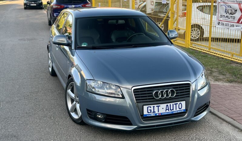 AUDI A3  | FWD (przód) | Manualna | 140 KM | niebieski jasny full