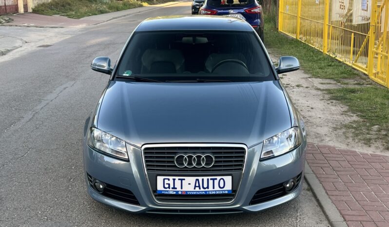 AUDI A3  | FWD (przód) | Manualna | 140 KM | niebieski jasny full
