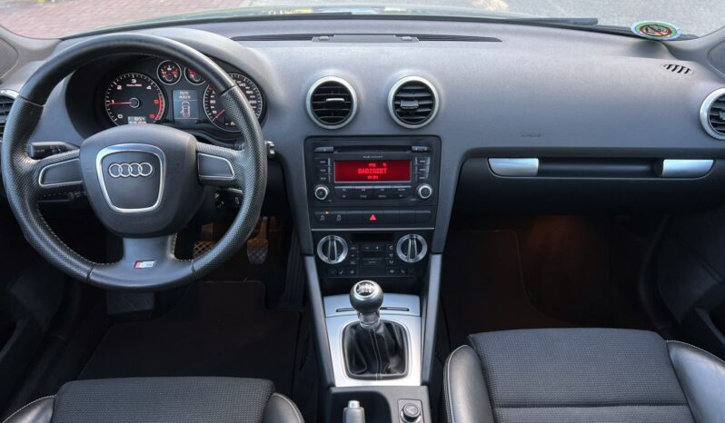 AUDI A3  | FWD (przód) | Manualna | 140 KM | niebieski jasny full