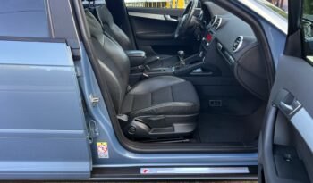 AUDI A3  | FWD (przód) | Manualna | 140 KM | niebieski jasny full