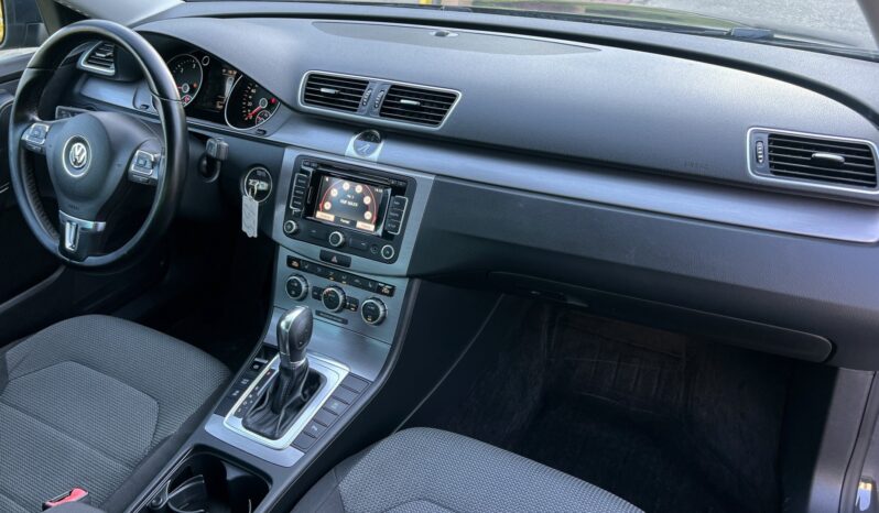 VOLKSWAGEN Passat Variant | FWD (przód) | Automatyczna D/S | 140 KM | Szary full