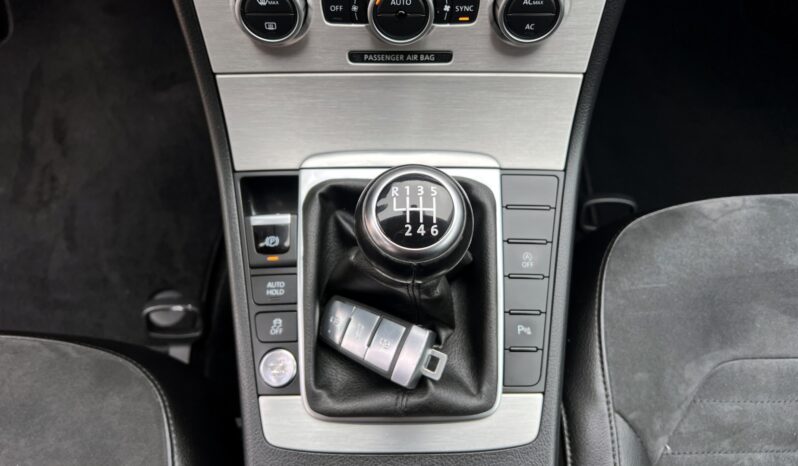 VOLKSWAGEN Passat Variant | FWD (przód) | Manualna | 140 KM | Brązowy full