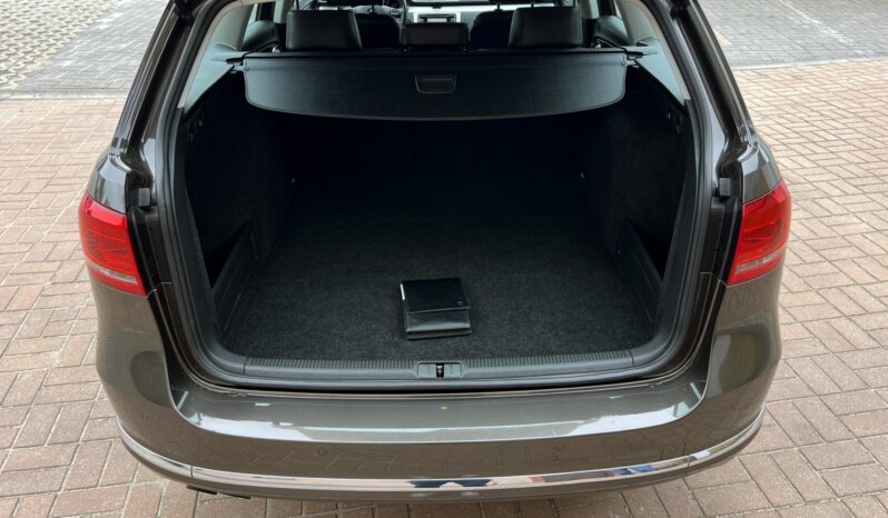 VOLKSWAGEN Passat Variant | FWD (przód) | Manualna | 140 KM | Brązowy full
