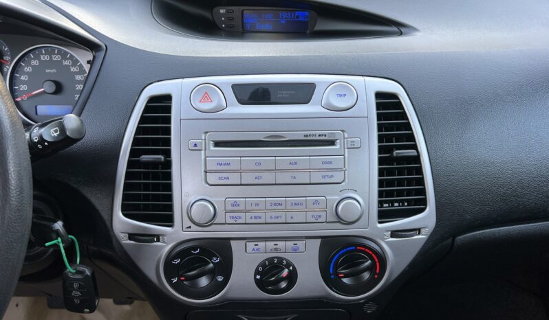 HYUNDAI i20  | FWD (przód) | Manualna | 78 KM | Niebieski full